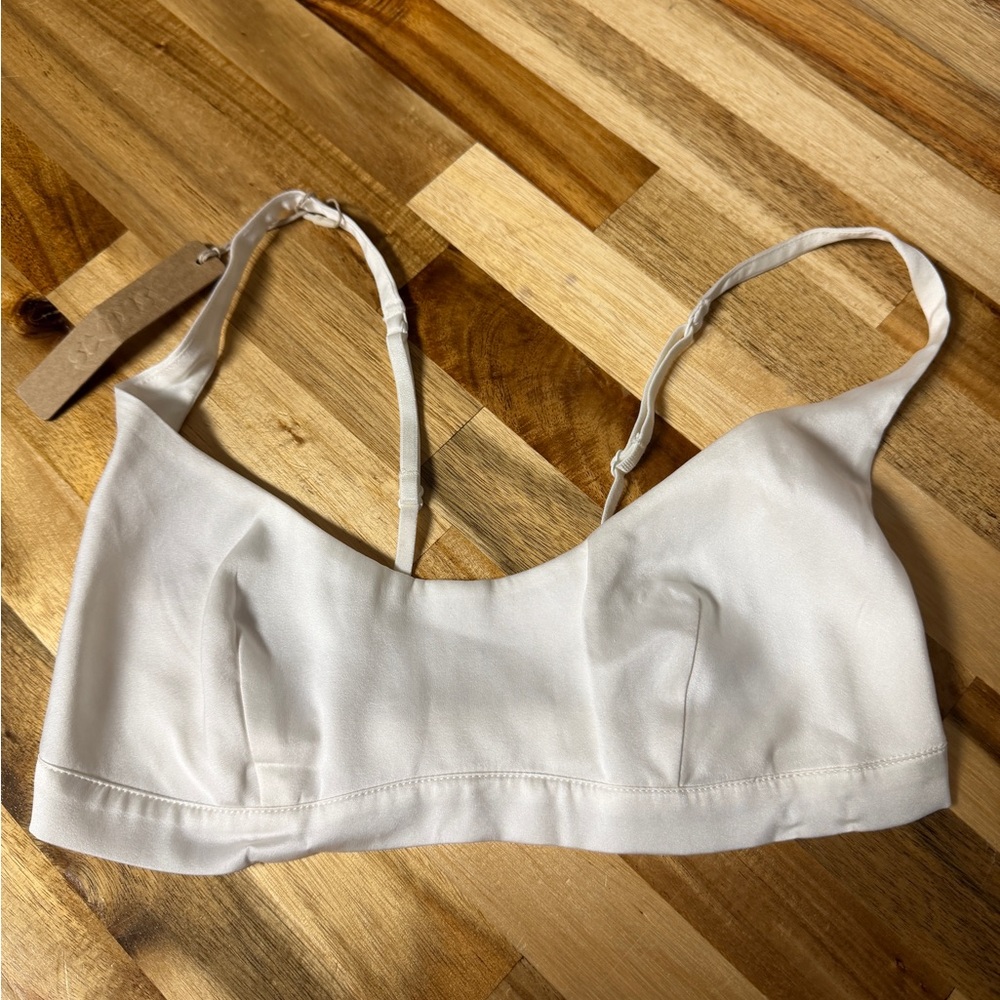 SKIMS Cream Women's Bra